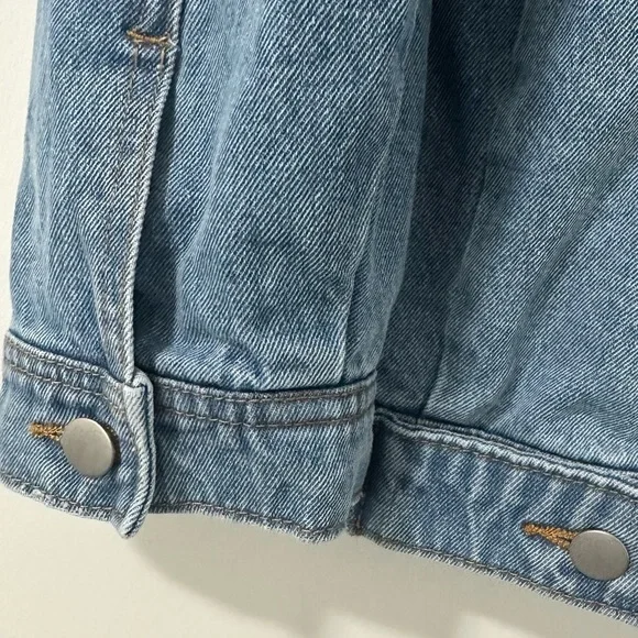 NWT JUSTFAB Oversized Denim Jacket Medium Light Wash Cotton Medium Y2K Boxy - Picture 8 of 12